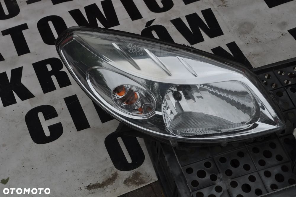 dacia sandero lampa prawa WYSYŁKA - 3