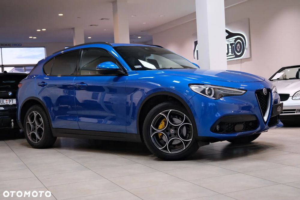 Alfa Romeo Stelvio 2.2 16V AT8-Q4 Executive - 3