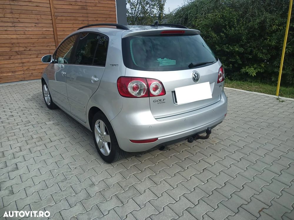 Volkswagen Golf Plus 1.6 TDI DPF DSG Comfortline - 6
