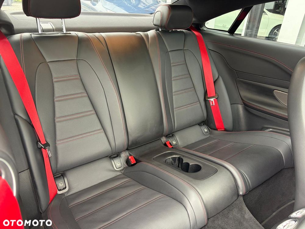 Mercedes-Benz Klasa E AMG 53 4-Matic+ 9G-TRONIC - 19