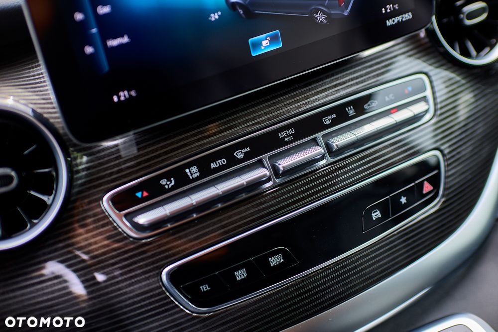 Mercedes-Benz Klasa V 300 d 4-Matic Avantgarde 9G-Tronic (d³ugi) - 26