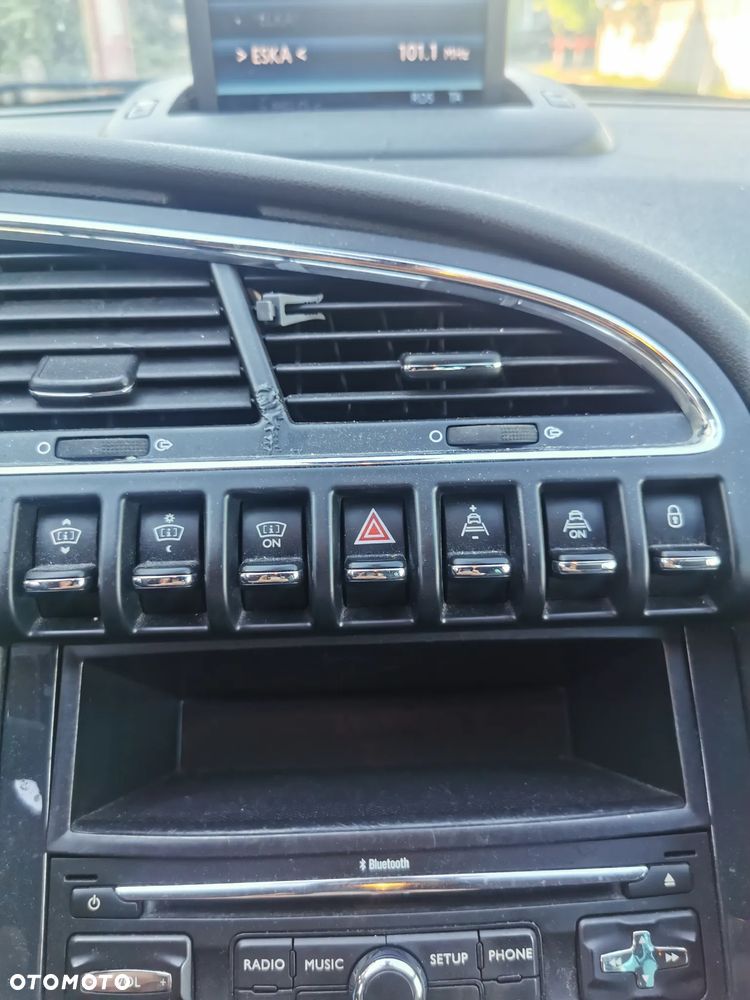 Peugeot 3008 1.6 HDi Premium - 5