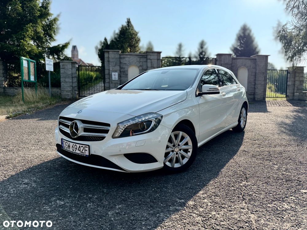 Mercedes-Benz Klasa A 180 (BlueEFFICIENCY) Style - 2