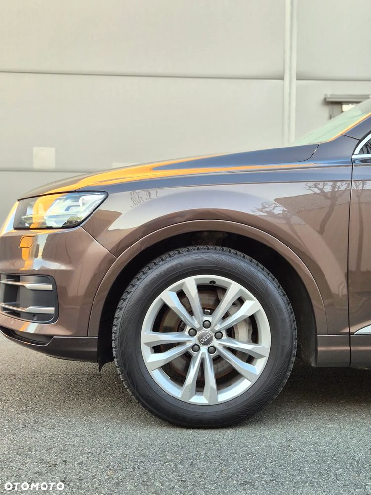 Audi Q7 - 6