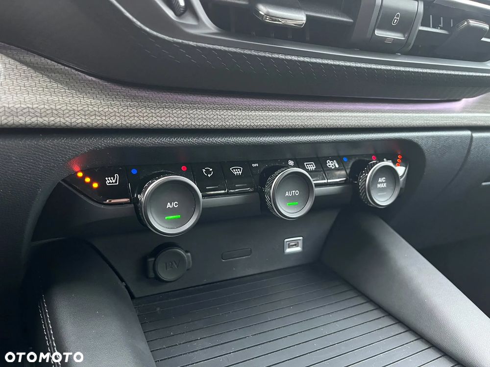 Citroën C5X 1.6 PHEV 225 Shine Pack EAT8 - 34