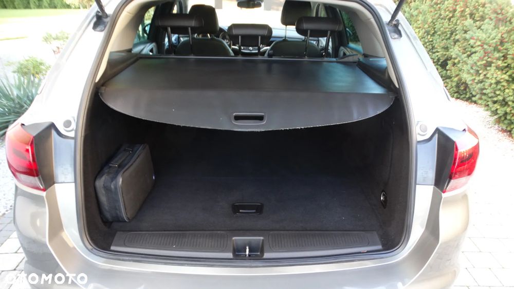 Opel Astra - 10