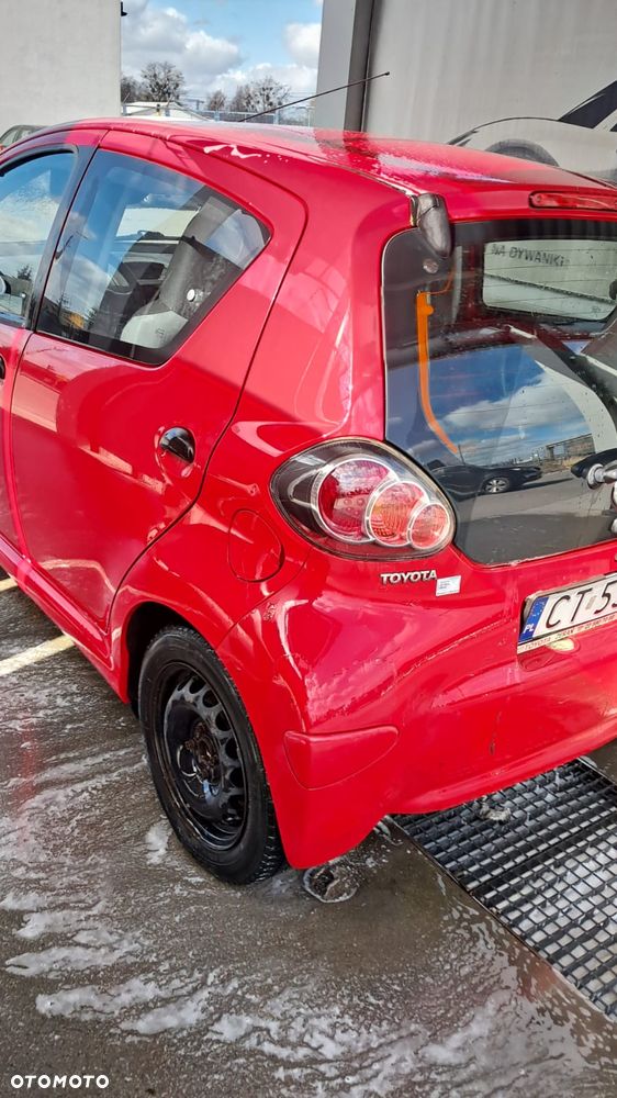 Toyota Aygo 1.0 VVT-i Luna EU5 - 7