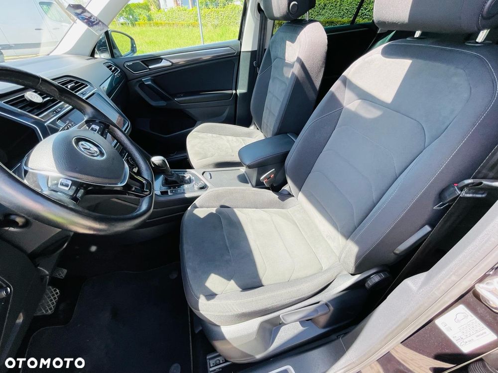 Volkswagen Tiguan 2.0 TDI SCR 4MOTION DSG Highline - 12