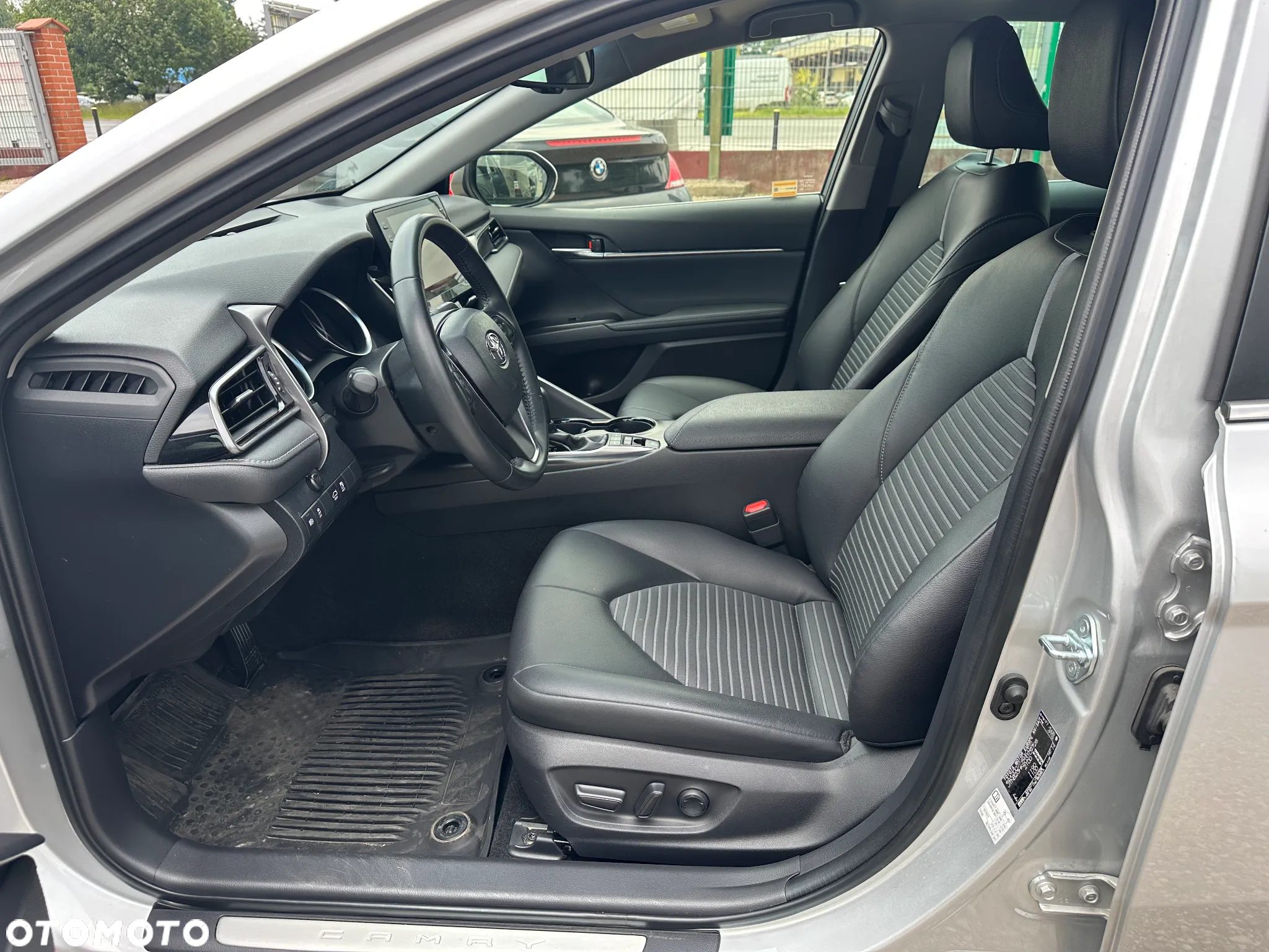 Toyota Camry 2.5 Hybrid Prestige CVT - 13
