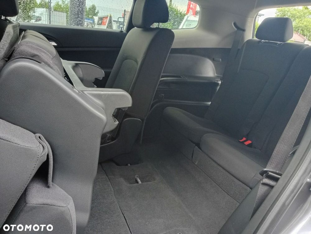 Chevrolet Orlando - 12