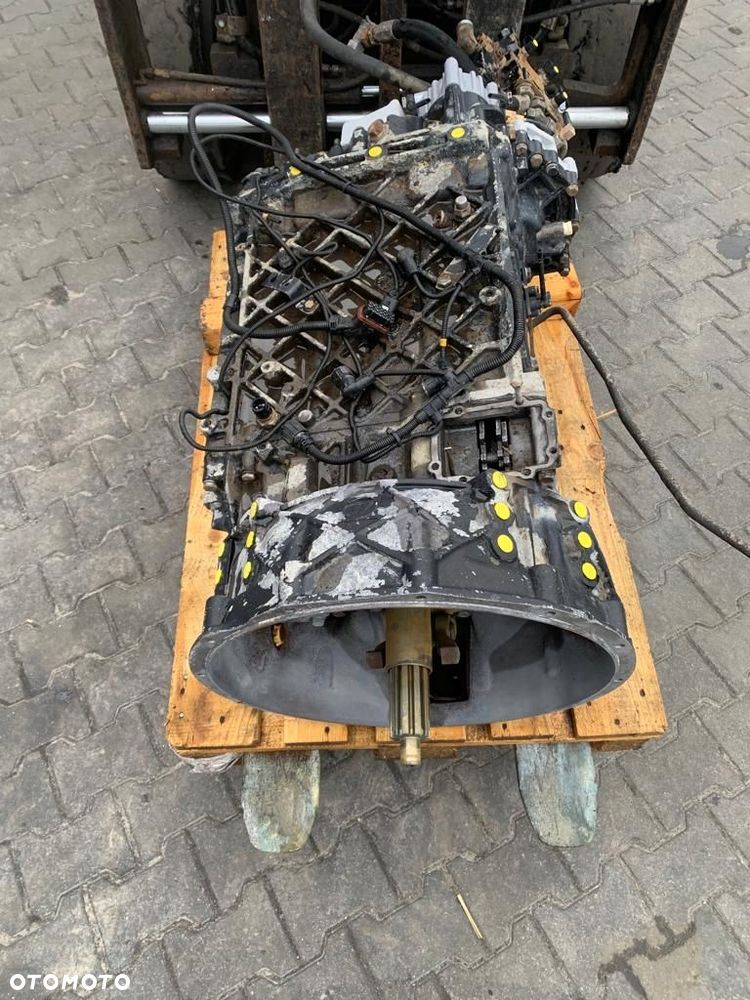 SKRZYNIA BIEGÓW HYDRO DRIVE MAN ZF 16 S 2523 TO - 1