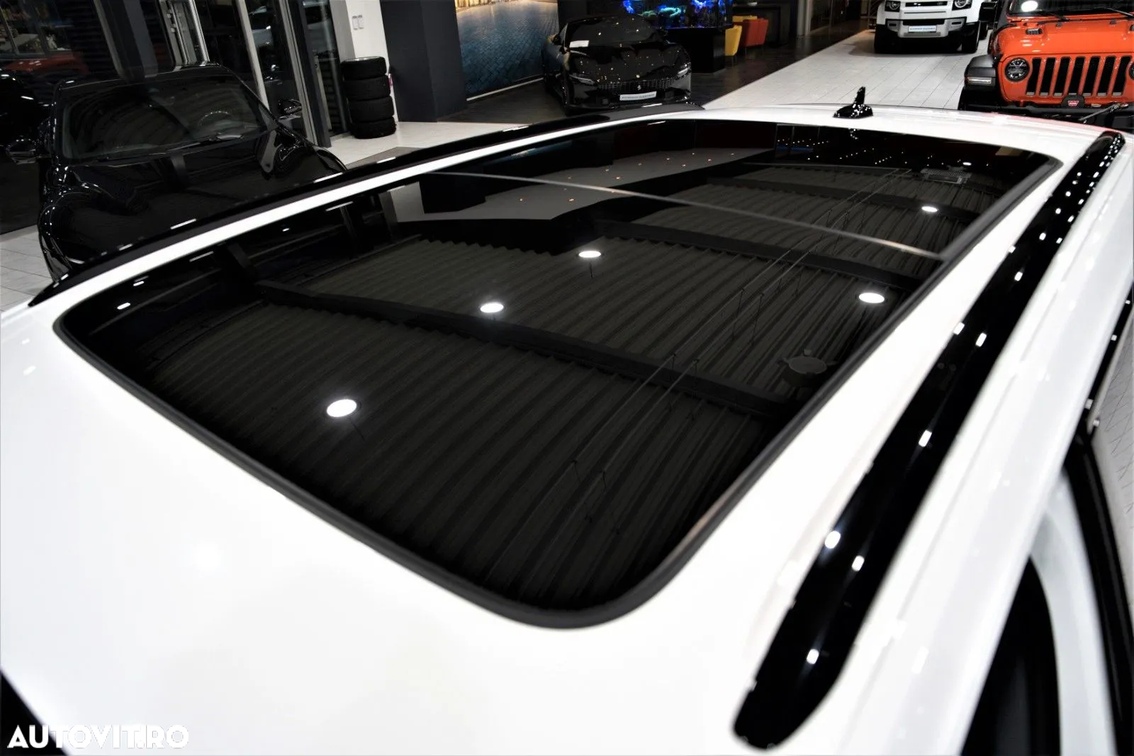Volkswagen Touareg V6 TDI 4MOTION R-Line - 15