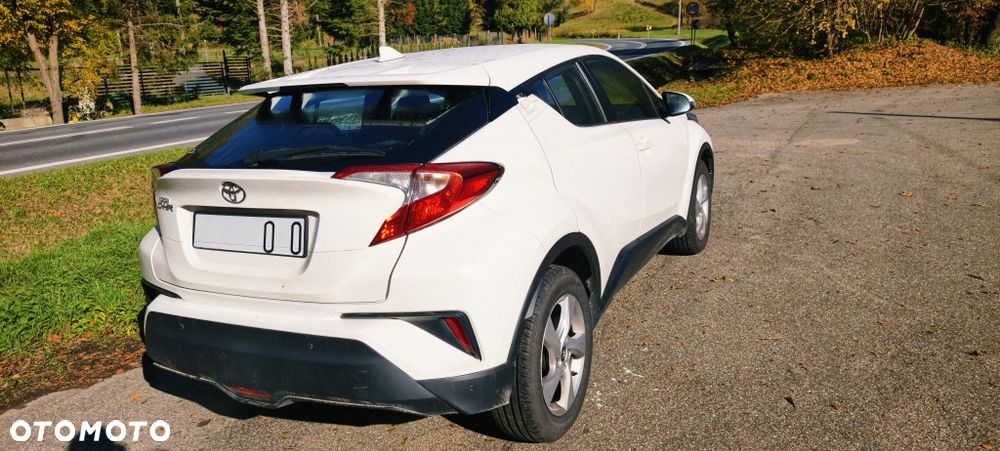 Toyota C-HR - 5