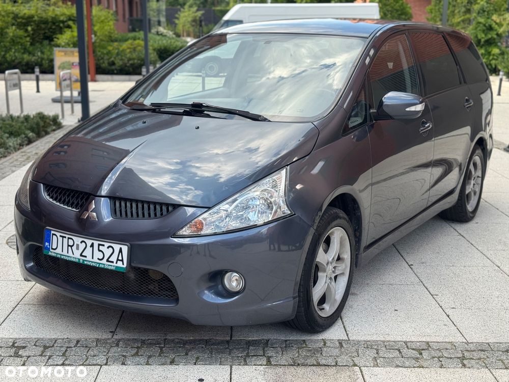 Mitsubishi Grandis 2.0 DID Intense - 1