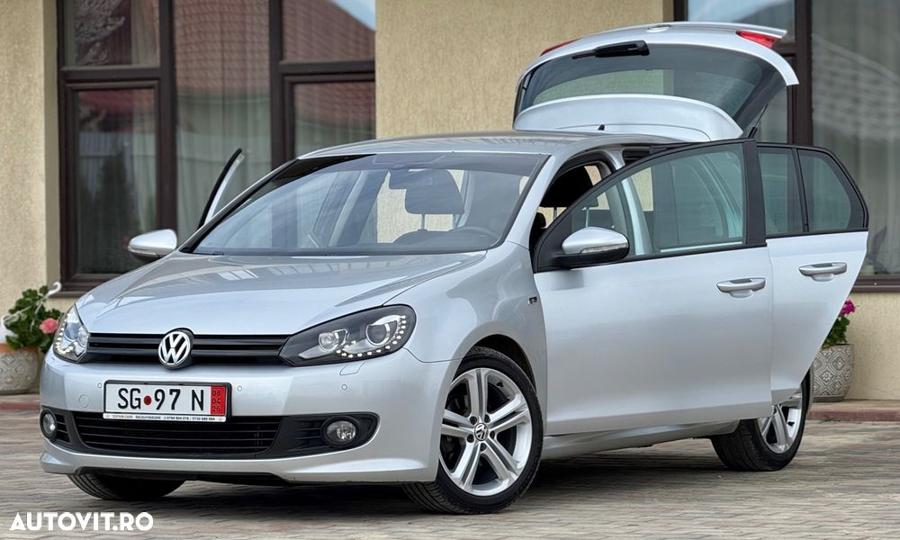 Volkswagen Golf 1.6 TDI DPF Exclusive - 24