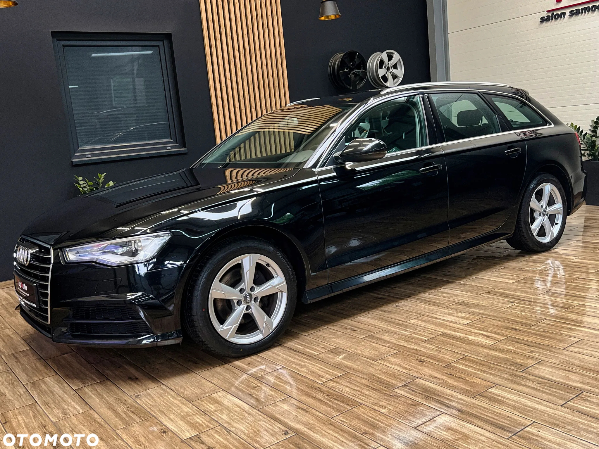 Audi A6 Avant 2.0 TDI Ultra S tronic - 13