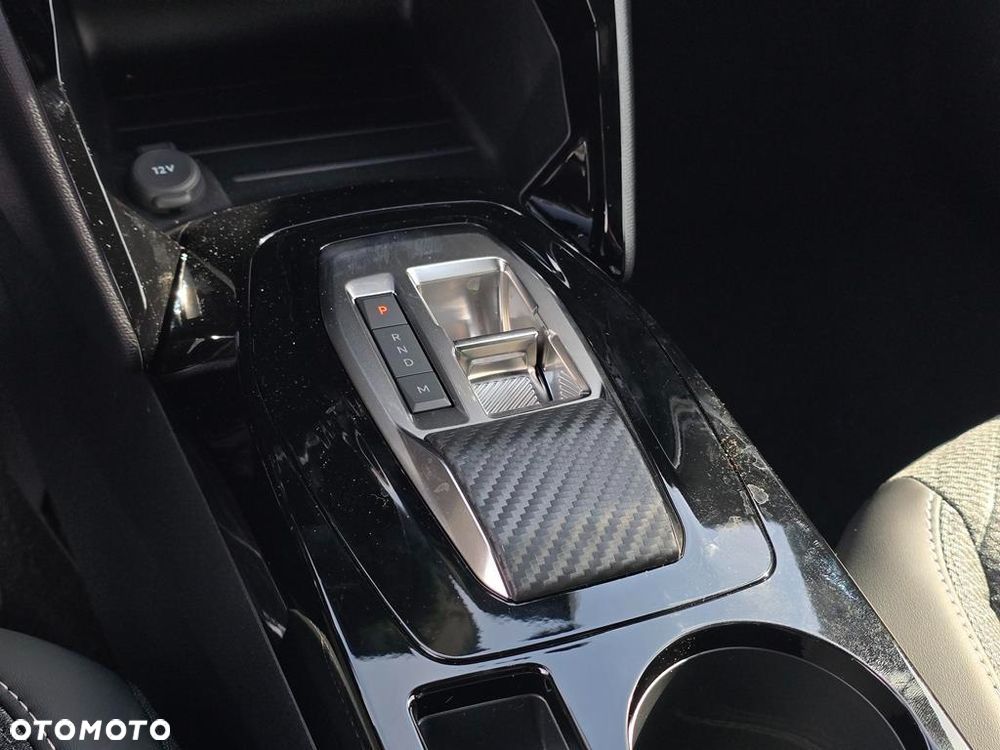 Peugeot 2008 PureTech mHEV Allure e-DCS6 - 18