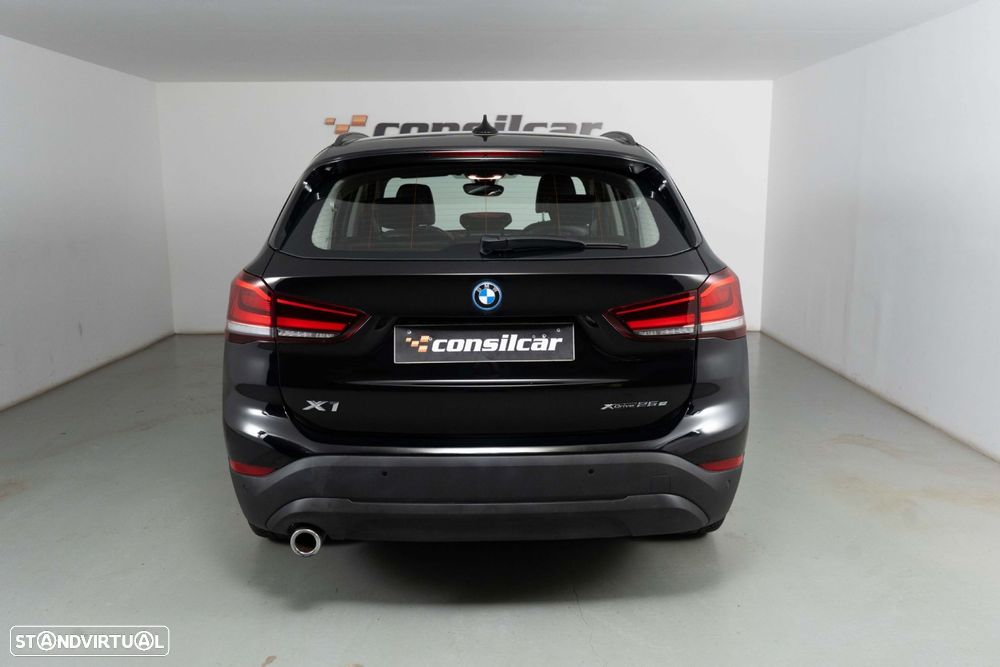 BMW X1 25 e xDrive Corporate Edition - 5