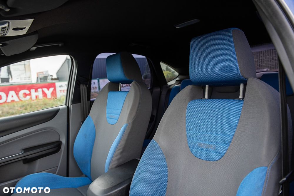 Ford Focus 2.5 ST - 18