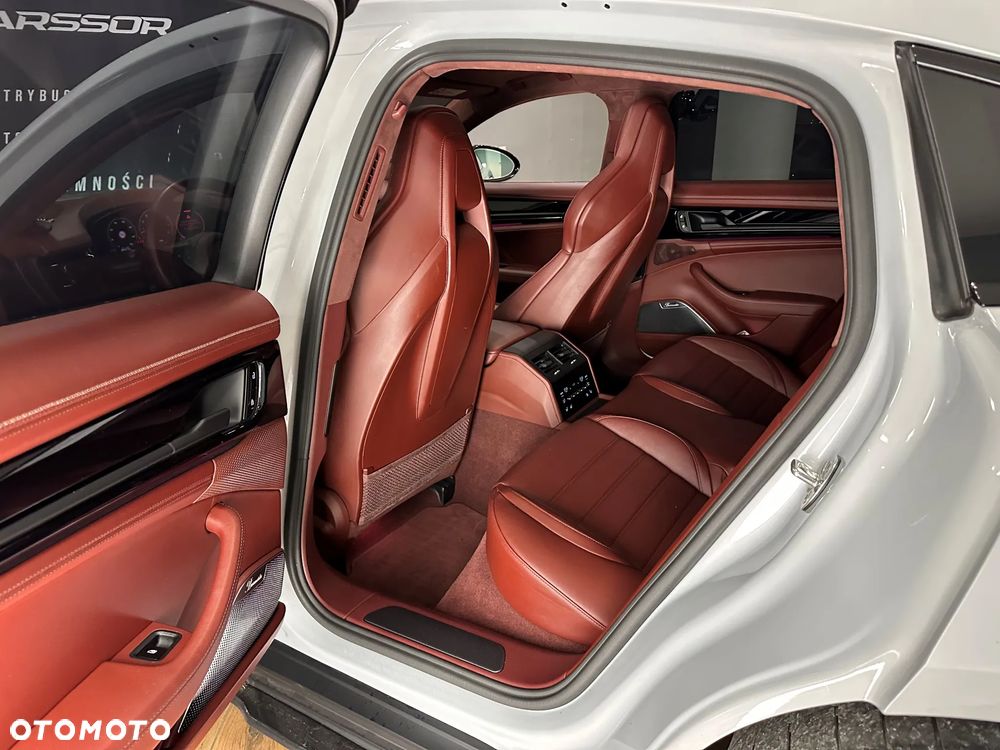 Porsche Panamera - 29