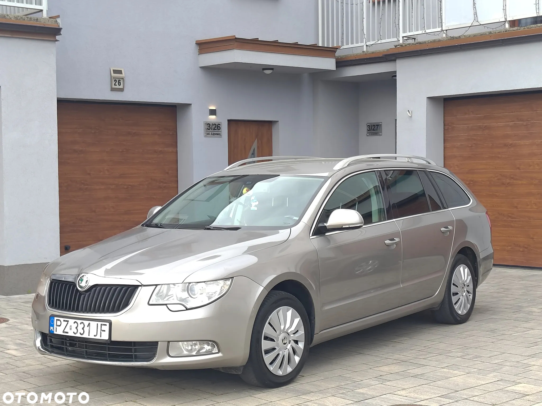 Skoda Superb 2.0 TDI Ambition - 3