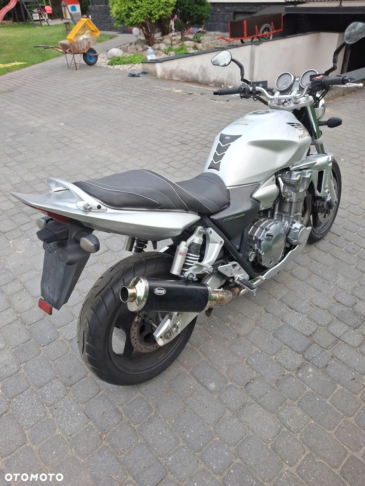 Honda CB - 4