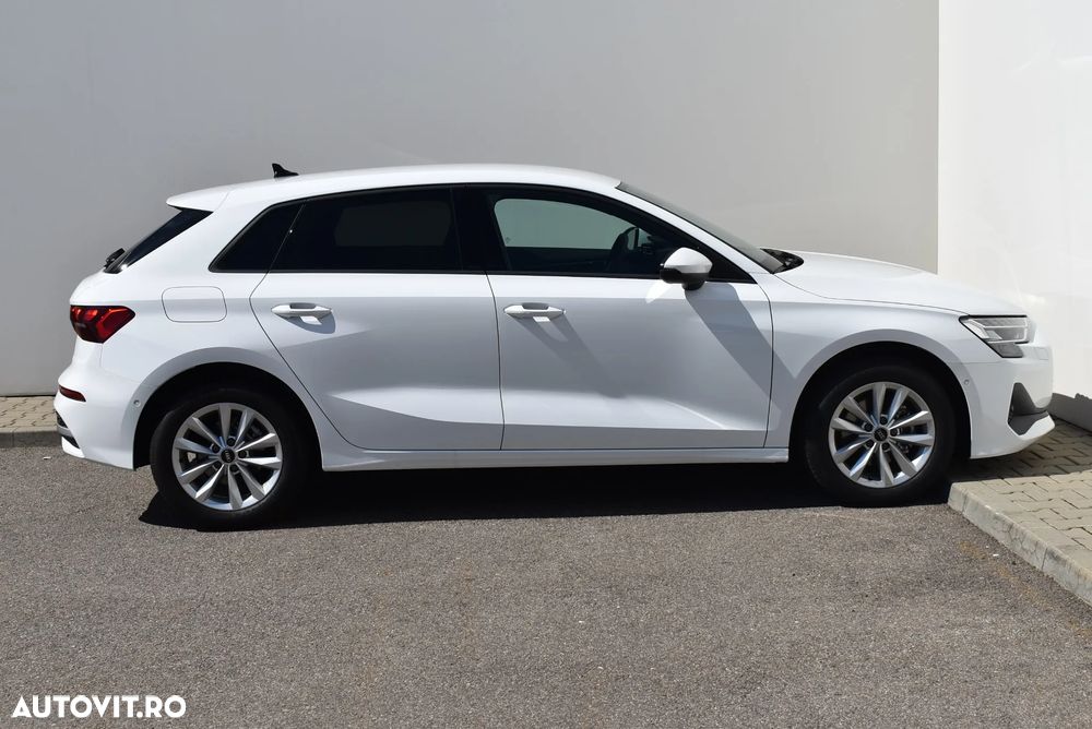 Audi A3 Sportback 1.0 30 TFSI MHEV S tronic Advanced - 4