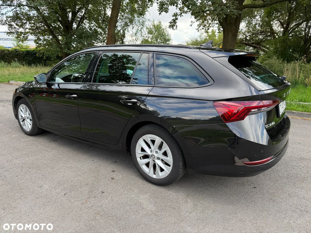 Skoda Octavia 2022 photo 4