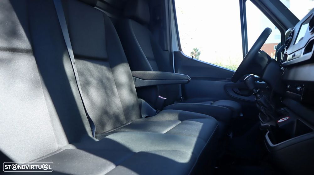 Mercedes-Benz Sprinter 317 CDI/43 - 44
