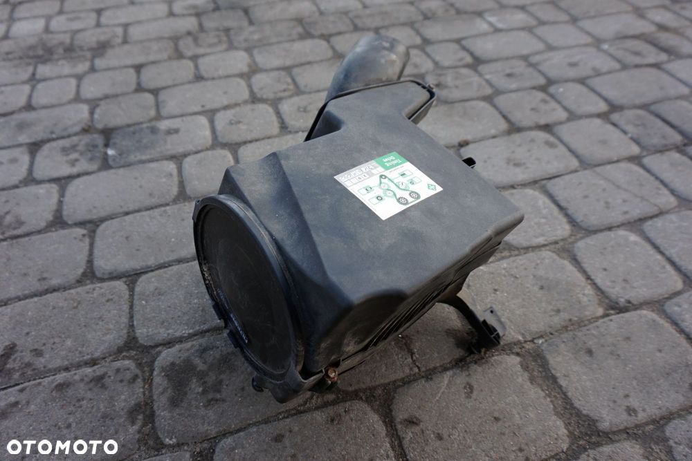 OBUDOWA FILTRA POWIETRZA GRAND C-MAX II MK2 CB7 1.6 16V AV61-9C679 1851878 FORD 2010-2019 - 1
