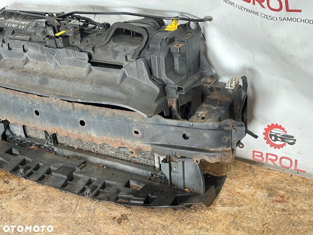 PAS PRZEDNI FORD FIESTA MK7 1.4 TDCI 09' - 3
