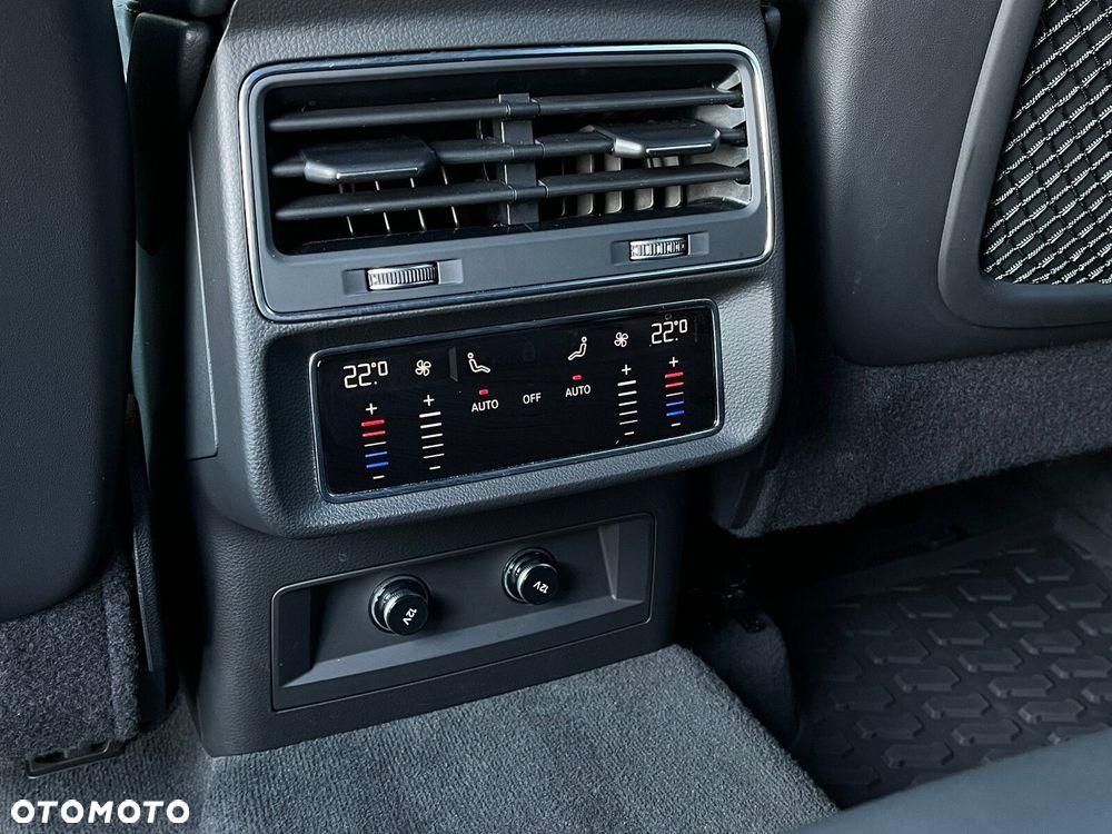Audi Q7 - 32