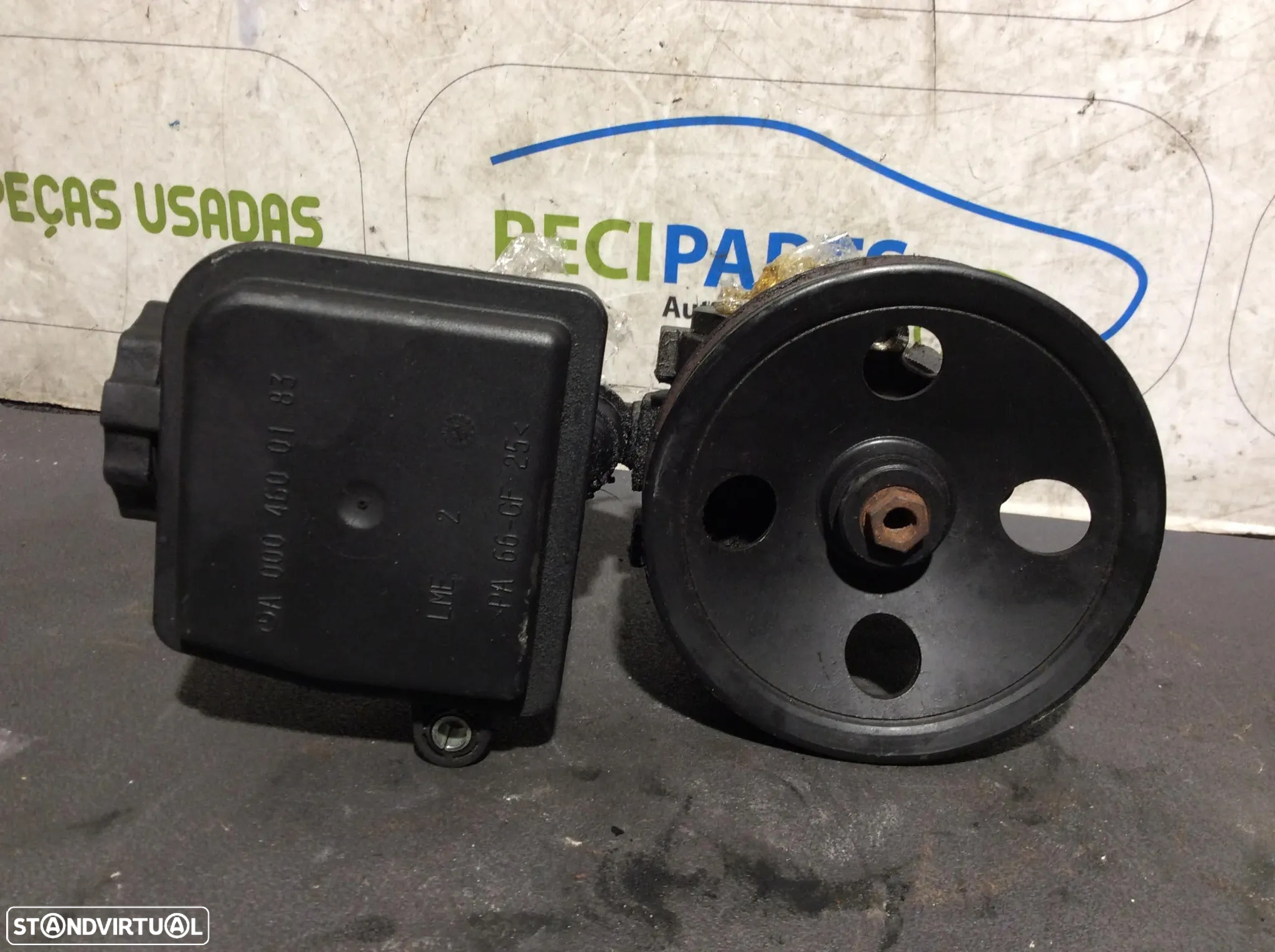 Bomba de direção assistida Mercedes E320  CDi - 2