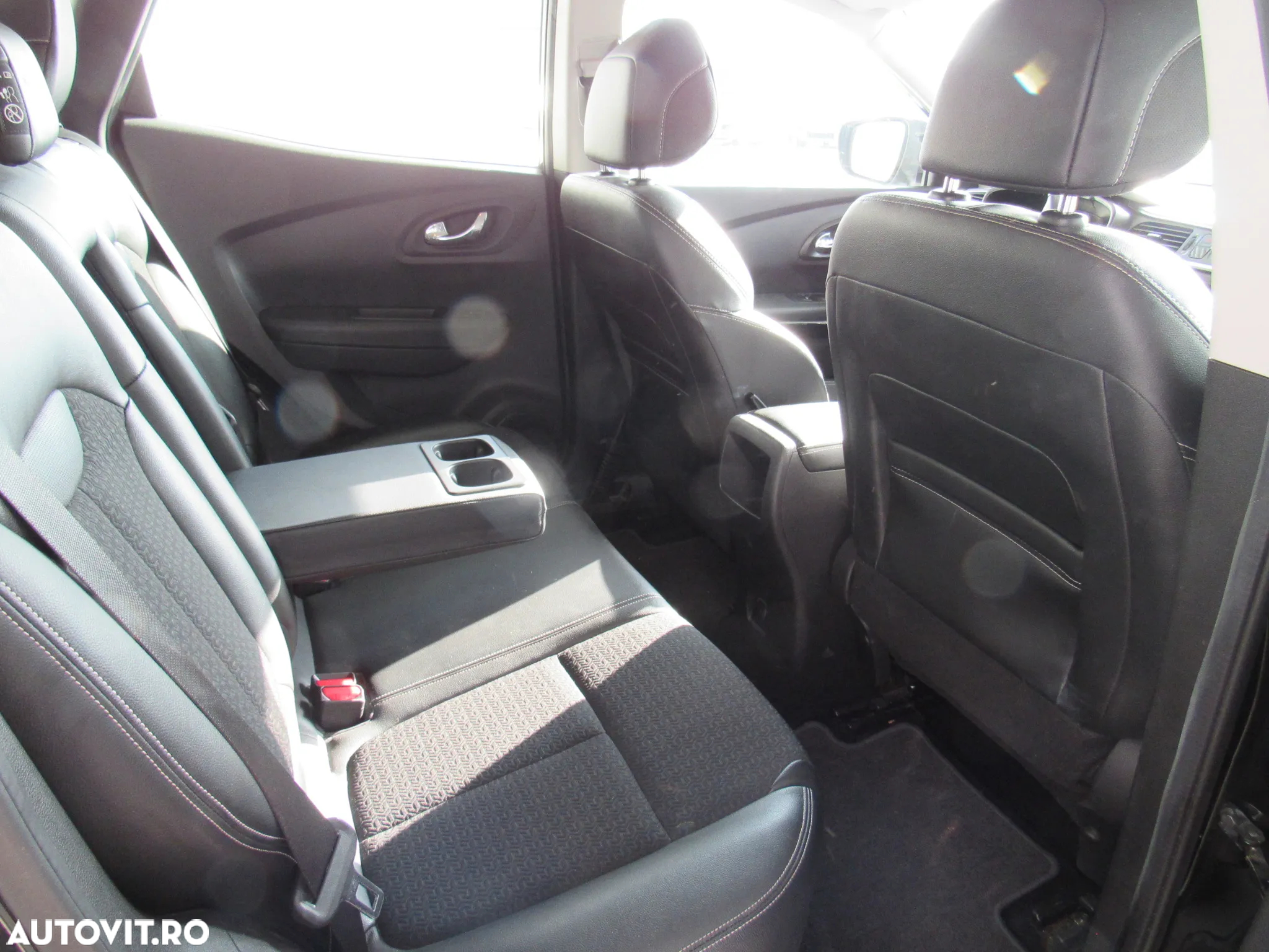 Renault Kadjar Energy dCi 110 EDC Business - 12