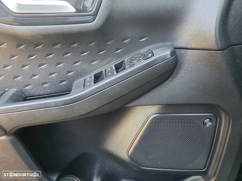 Ford Kuga 2.0 TDCi Vignale 4WD - 11