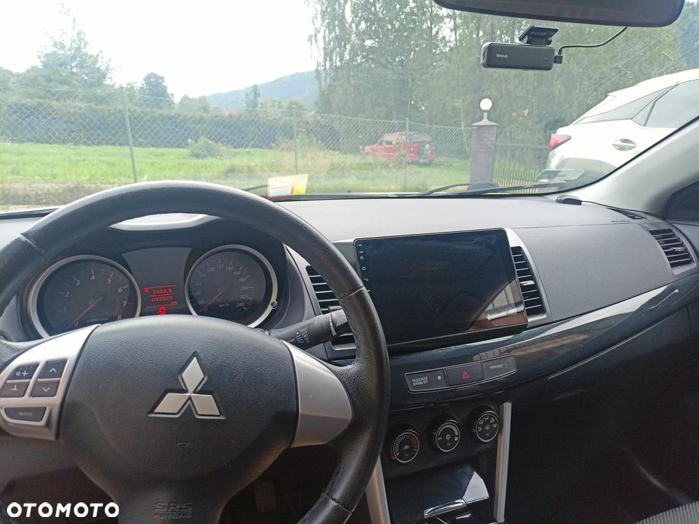 Mitsubishi Lancer 1.6 Invite - 13