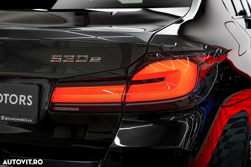 BMW Seria 5 530e Aut. M Sport Edition - 22