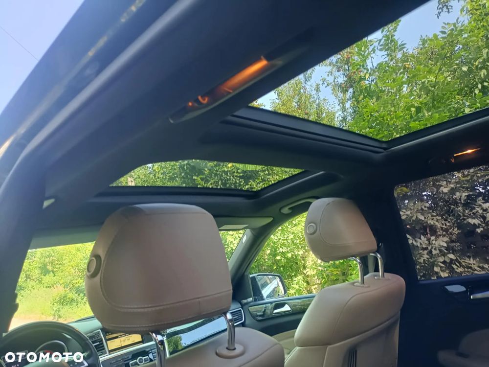 Mercedes-Benz ML - 7