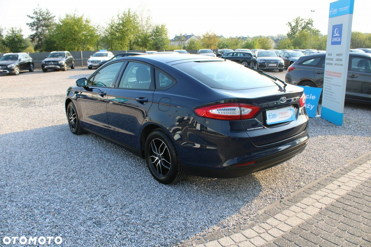 Ford Mondeo - 8