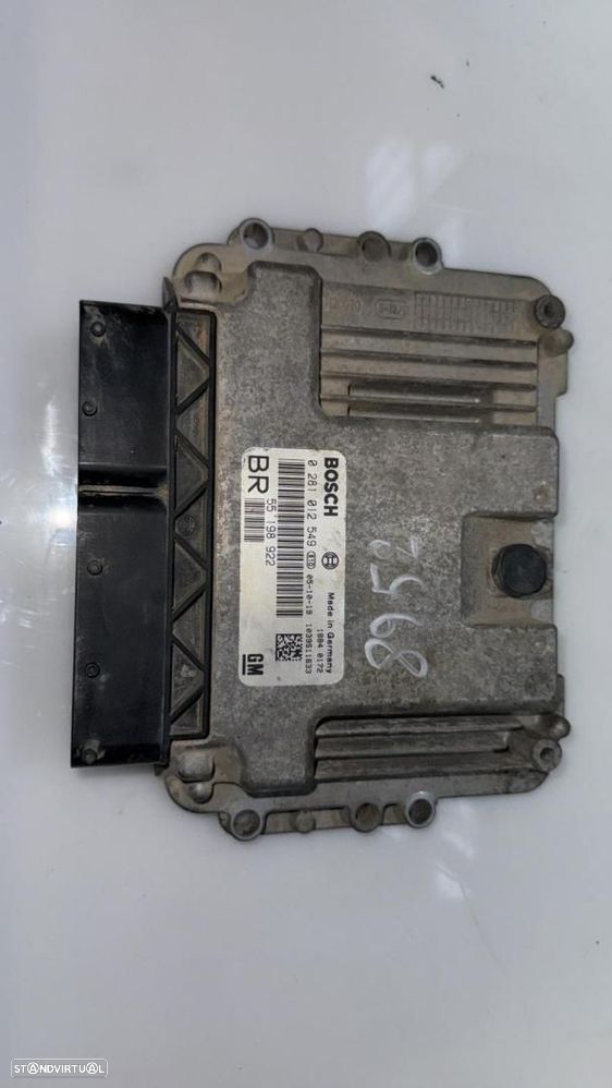 CENTRALINA DO MOTOR UCE OPEL ZAFIRA B - 1