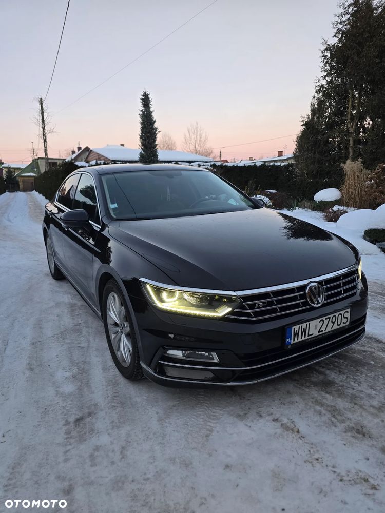 Volkswagen Passat 2.0 TDI SCR DSG Highline - 2
