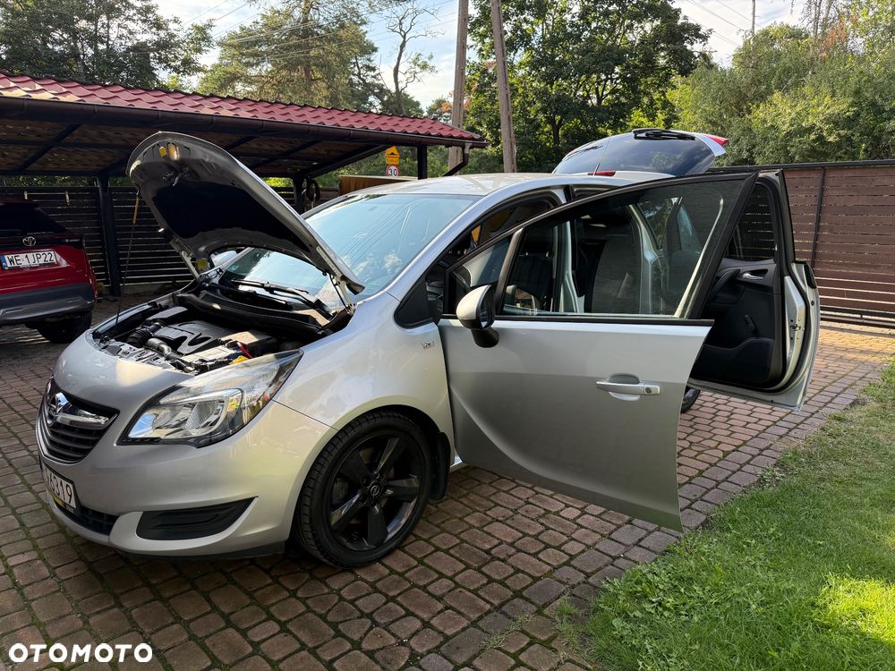 Opel Meriva 1.6 CDTI Essentia S&S - 16