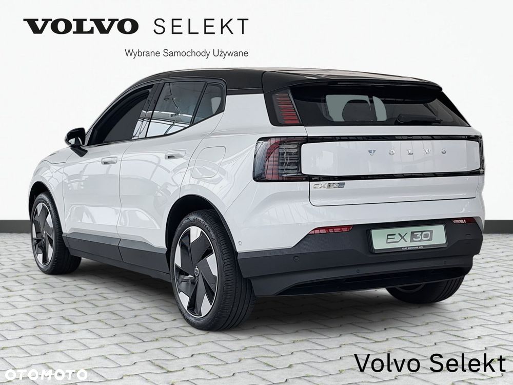 Volvo EX30 69kWh Single Motor Long Range Ultra - 8