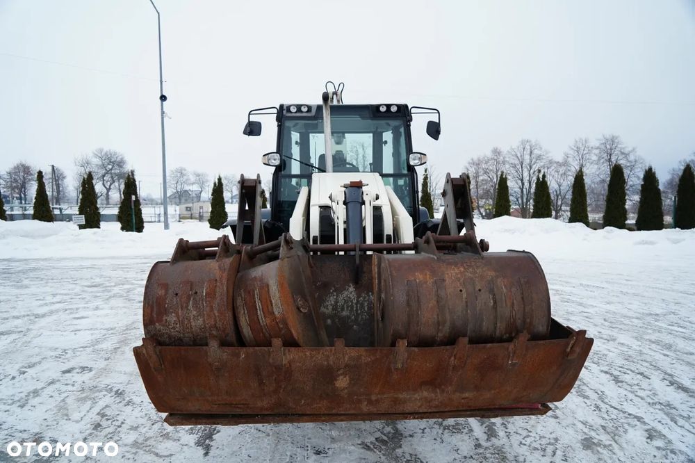 Terex TLB 990 /  KOPARKO-ŁADOWARKA / KOMPLET ŁYŻEK /  3 300  MTH / - 15