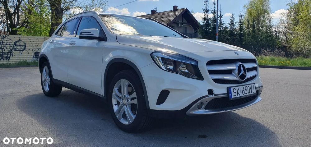 Mercedes-Benz GLA 250 4-Matic - 7