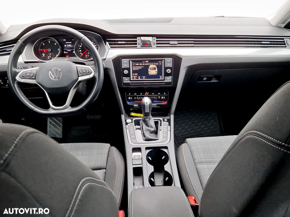 Volkswagen Passat 2.0 TDI DSG Comfortline - 13