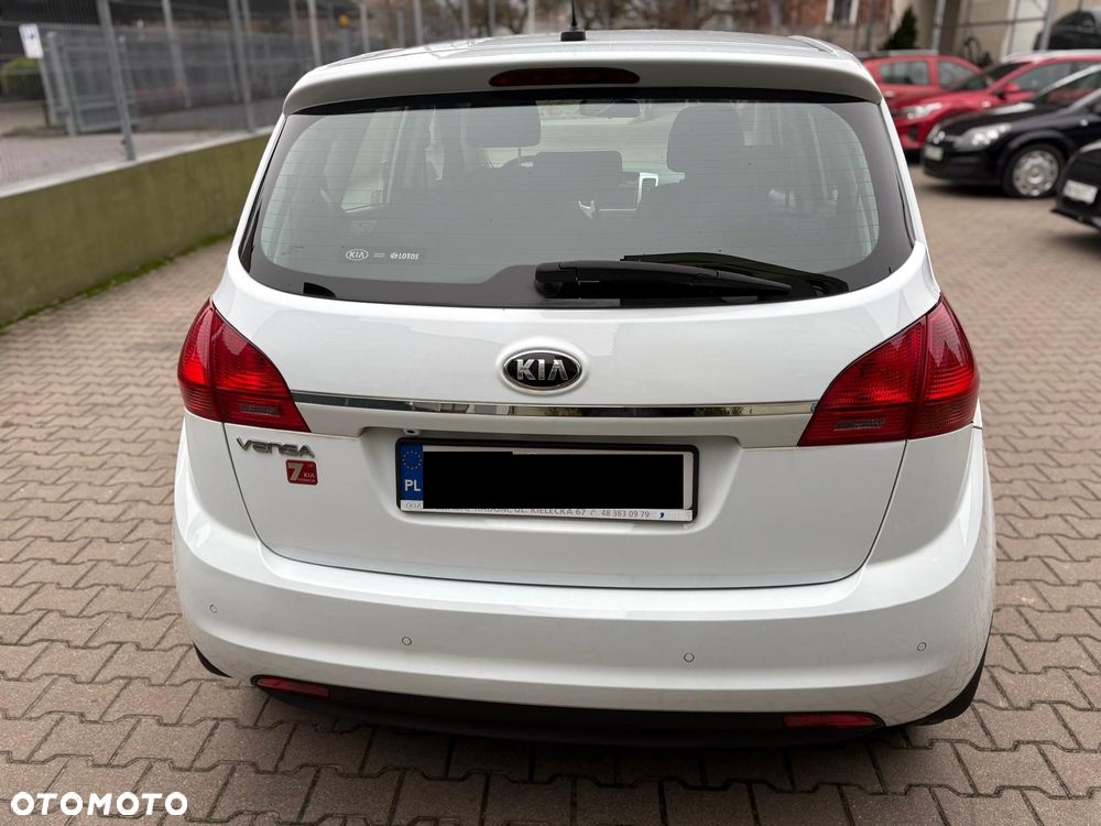 Kia Venga 1.6 M - 6