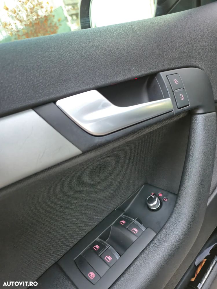 Audi A3 1.6 TDI ack DPF S tronic Ambiente - 11