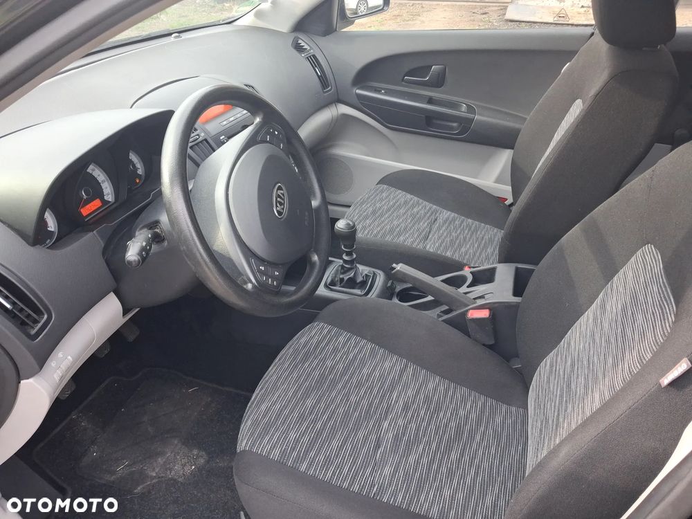 Kia Ceed 1.4 CVVT EX - 10