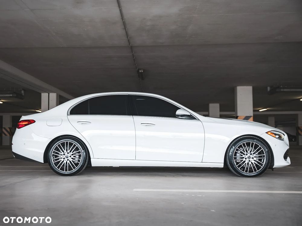 Mercedes-Benz Klasa C 300 4Matic 9G-TRONIC Avantgarde - 15